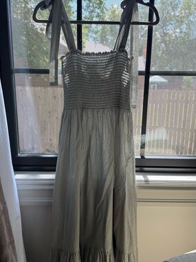 Nothing Fits But Green textured maxi